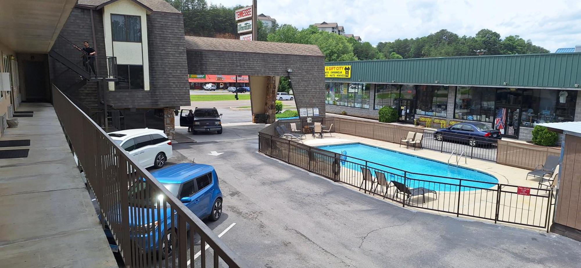 Tennessee Mountain Lodge Pigeon Forge Exterior photo